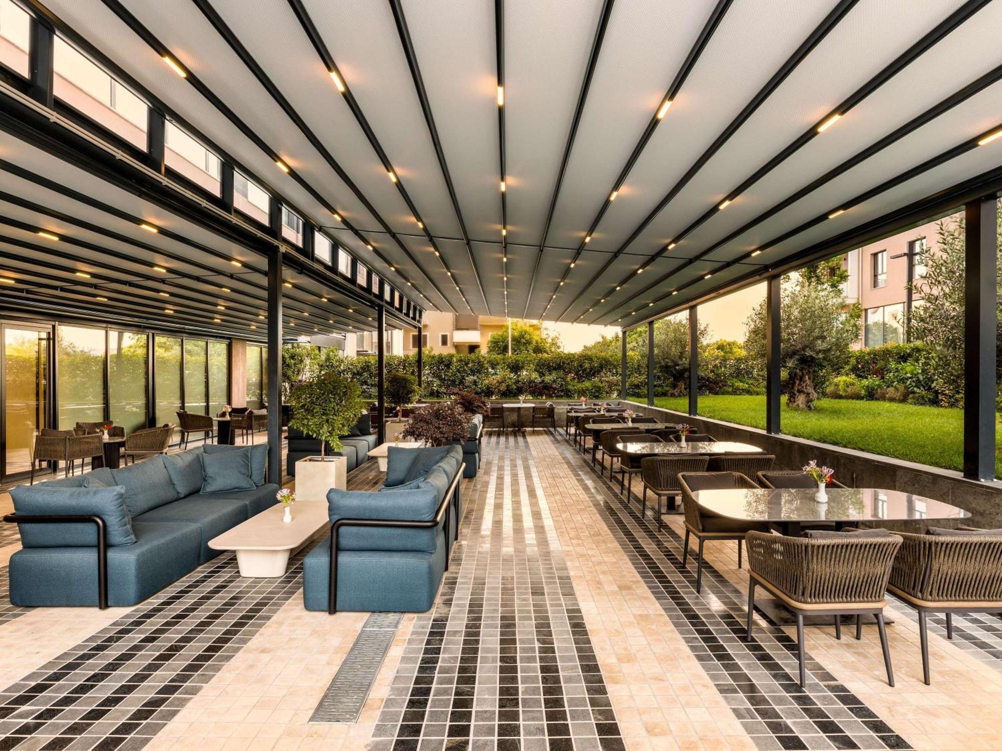Mercure 티라나 외부 사진